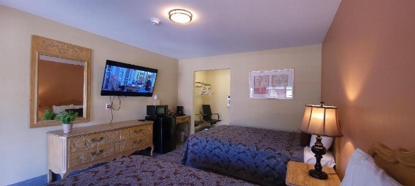 Lakeview Inn image 42