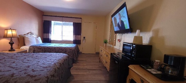 Lakeview Inn image 46